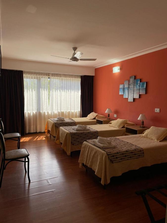 Hotel Algarrobo Мерло Экстерьер фото